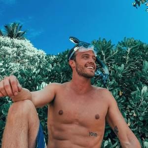 Meet your Posher, Kenny